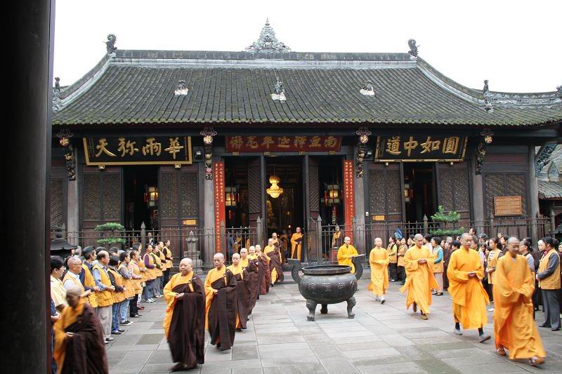 梦参老和尚于2010年9月25日参访成都文殊院(组图) 梦参老和尚于2010年9月25日参访成都文殊院(组图)