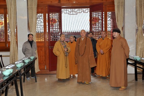 「佛教」浙江普陀山道慈会长一行赴宝陀讲寺等寺庵慰问 「佛教」浙江普陀山道慈会长一行赴宝陀讲寺等寺庵慰问