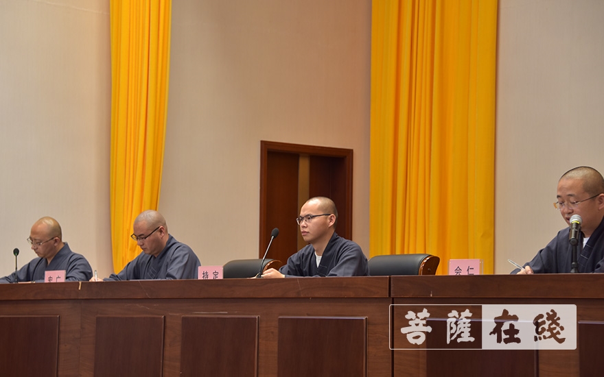 「佛教」浙江佛学院举行2019-2020学年暑假放假大会 「佛教」浙江佛学院举行2019-2020学年暑假放假大会