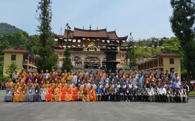 「智敏上师」浙江台州多宝讲寺举办智敏上师新书发布会暨俱舍宗研讨会
