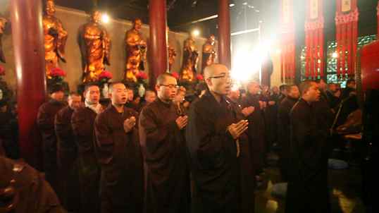 「灵岩山寺」第十二届千亿圣号大念诵回向法会暨第十三届启动仪式在苏州灵岩山寺、四川雅安云峰寺、山东淄博周村千佛寺、四川成都爱道堂等道场圆满举行