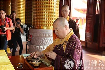 「佛教」缅怀本焕长老暨三水本焕寺三皈五戒法会隆重举行