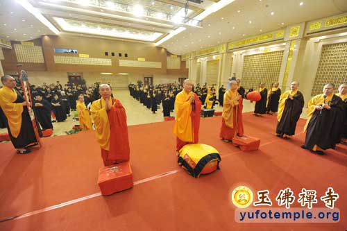 「佛教」上海玉佛禅寺举行第十五届皈依法会 「佛教」上海玉佛禅寺举行第十五届皈依法会