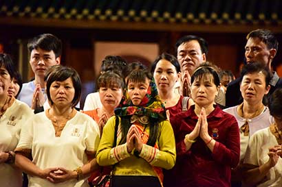 「南普陀寺」恭逢观音菩萨出家日 厦门南普陀寺举行祈福法会 「南普陀寺」恭逢观音菩萨出家日 厦门南普陀寺举行祈福法会