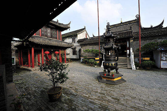 「如皋」如皋定慧寺自筹430多万元义务收养孤寡老人兴建静养院