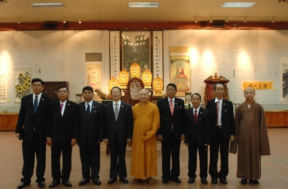 「光孝寺」缅甸联邦议会人民院国际关系委员会主席吴拉敏乌一行到访广东光孝寺 「光孝寺」缅甸联邦议会人民院国际关系委员会主席吴拉敏乌一行到访广东光孝寺