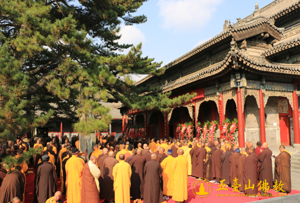 「佛教」纪念禧钜老和尚往生十周年千僧法会在山西五台山显通寺隆重举行 「佛教」纪念禧钜老和尚往生十周年千僧法会在山西五台山显通寺隆重举行