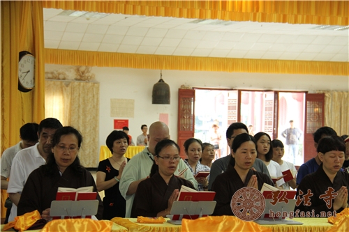 「普贤行愿品」广东深圳弘法寺举行本焕长老圆寂三周年诵经法会