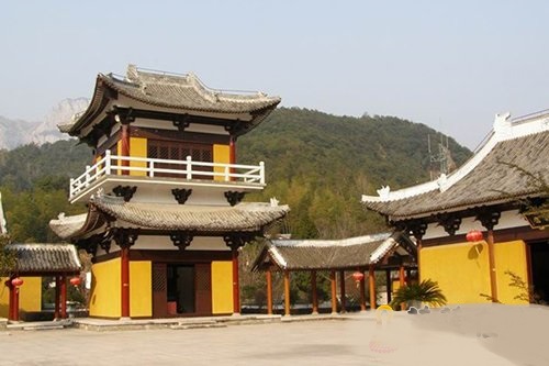 「佛教」（10.22）江西上饶能仁禅寺暨香山寺传授男女众三坛大戒通启