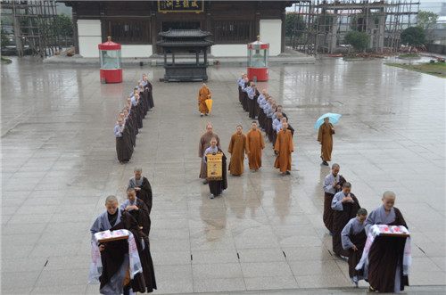 「佛教」闽院教务长静安法师到浙江雪窦山大慈禅寺弥勒佛学院女众部参学