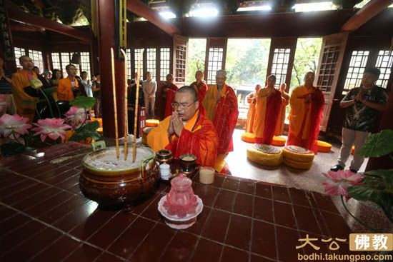 「缙云」重庆缙云寺温泉寺举行纪念惟贤长老诞辰九十五周年系列法会