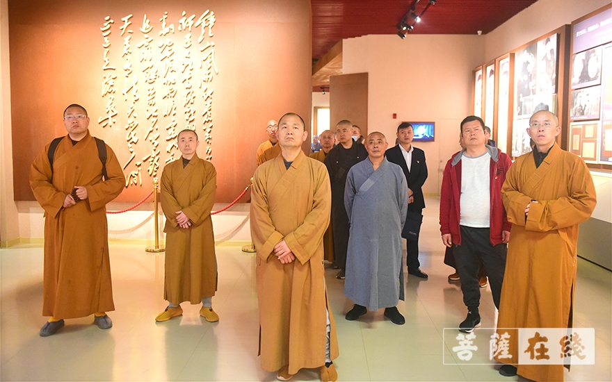 「佛教」南京市佛教协会举行“缅怀先烈、红色记忆”爱国主义教育活动 「佛教」南京市佛教协会举行“缅怀先烈、红色记忆”爱国主义教育活动