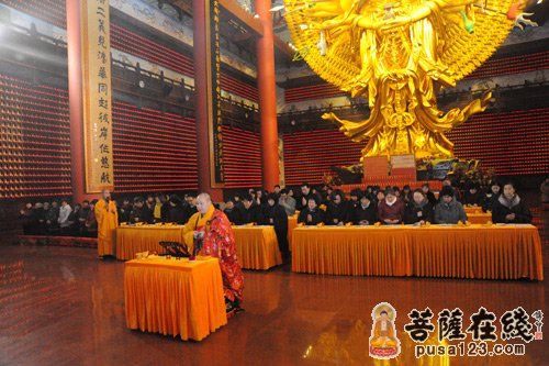 「东林寺」上海东林寺观音阁隆重举行供佛斋天法会