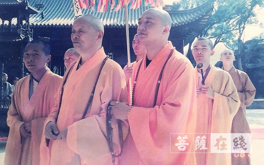「佛教」二十年，在峭壁上建道场的法师：我只是由此岸尾登彼岸
