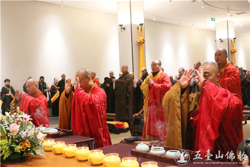 「佛教」五台山真容寺隆重举行斋僧祈愿法会
