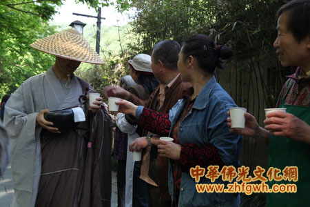 「佛教」浙江灵隐寺2012“东南佛国.杭州”托钵行脚 福慧行大型祈福法会