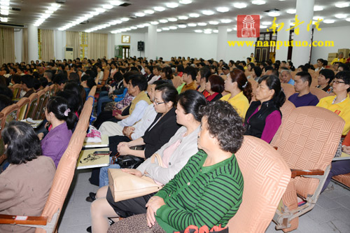 「南普陀寺」福建厦门南普陀寺隆重举行“千人皈依”法会 「南普陀寺」福建厦门南普陀寺隆重举行“千人皈依”法会