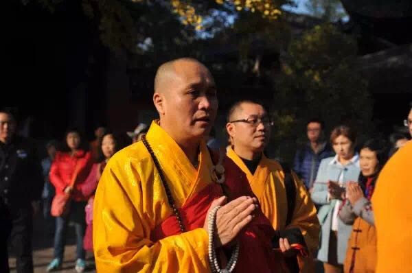 「佛教」中国佛协副会长永寿法师赴四川文殊院看望三坛大戒戒子