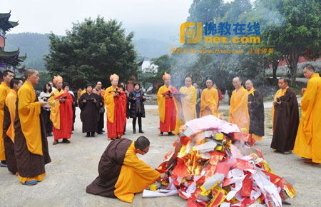 「文化」广东六祖寺隆重举行蛇年新春大供天法会 「文化」广东六祖寺隆重举行蛇年新春大供天法会