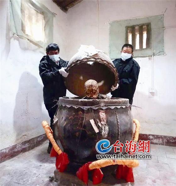 「崇福」福建泉州崇福寺福厚老和尚圆寂封缸三年 开缸肉身不腐