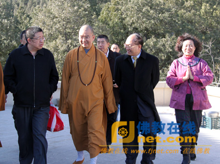 「佛教」台湾中华佛教居士会一行前往北京龙泉寺参观访问