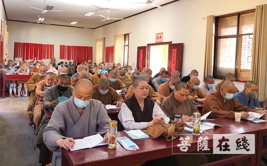 「佛教」桐城市佛教界召开学习贯彻《安徽省宗教事务事务条例》会议 「佛教」桐城市佛教界召开学习贯彻《安徽省宗教事务事务条例》会议
