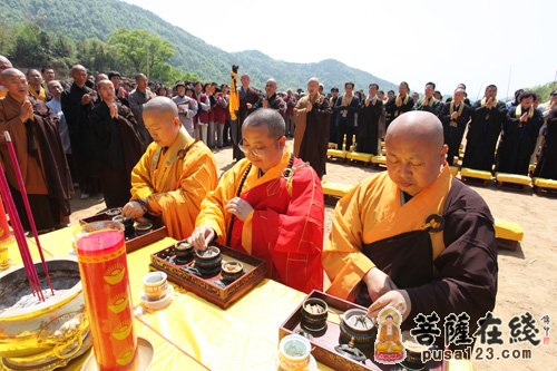 「佛教」净慧长老示寂周年追思法会暨舍利塔奠基在湖北四祖寺举行