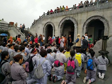 「普陀山」苏州长寿庵圆满举行跪拜朝礼普陀山观世音菩萨活动