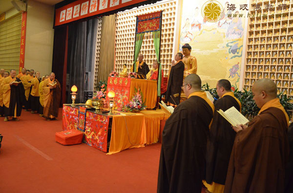 「佛教」上海玉佛禅寺隆重举行第二十四届传授三皈依法会