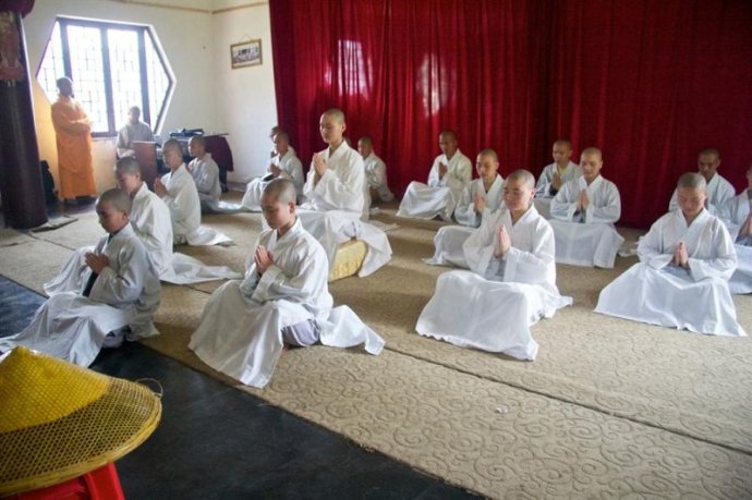 「红安」武汉归元护生群联合红安天台寺举行大型放生法会 「红安」武汉归元护生群联合红安天台寺举行大型放生法会