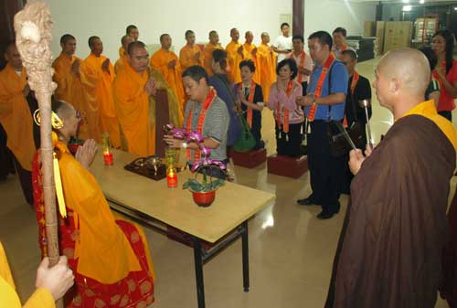 「药师如来」厦门石室禅院隆重举办 “四十九天药师佛昼夜精进念佛祈福消灾大法会” 「药师如来」厦门石室禅院隆重举办 “四十九天药师佛昼夜精进念佛祈福消灾大法会”