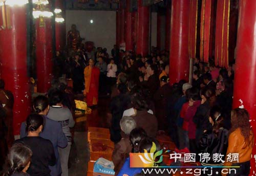 「佛教」黄梅五祖寺举办观音菩萨出家纪念日祈福法会