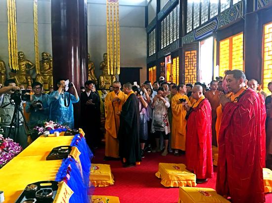 「九华山」河南西九华山妙高禅寺迎奉佛舍利 引万千香客礼佛祈福