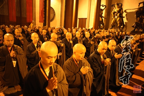 「佛教」浙江灵隐寺三坛大戒法会第二十天:供十师斋、演登坛仪、忏摩通宵