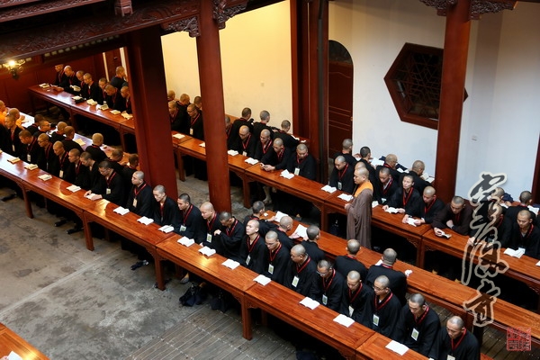 浙江灵隐寺三坛大戒法会第十二天:沙弥二十四威仪 浙江灵隐寺三坛大戒法会第十二天:沙弥二十四威仪