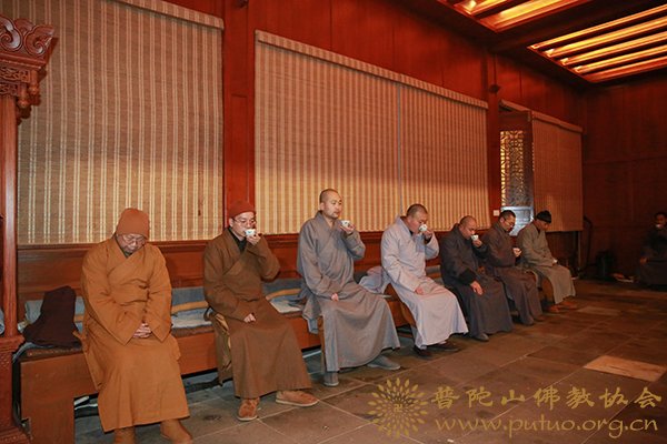 「普陀山」普陀山法雨禅寺举行丁酉年冬季禅七法会