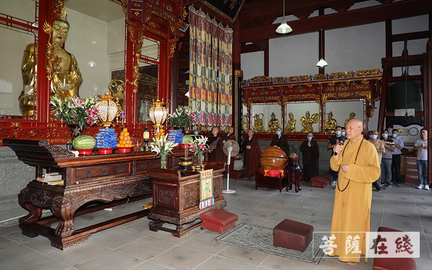 「白象」道慈大和尚为圆通禅林、白象禅院新请寺院负责人送位