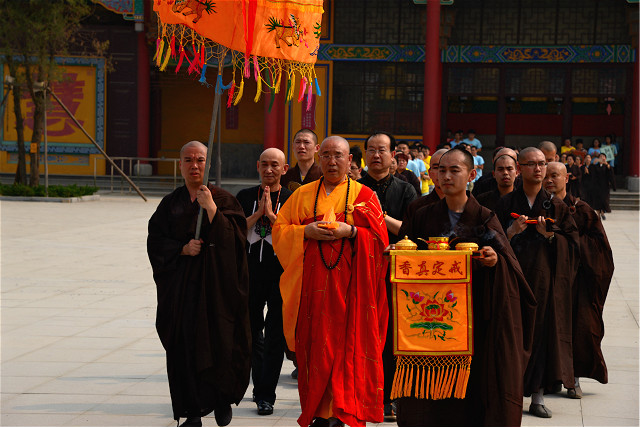 「佛教」山东省博山正觉寺举行迎请释迦牟尼佛舍利仪式
