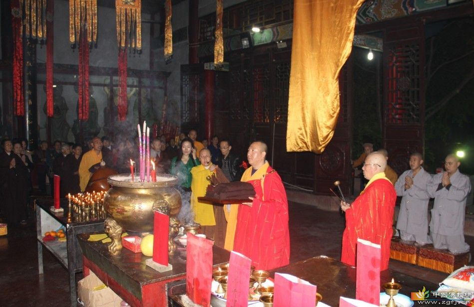 「华严寺」四川仁寿华严寺举行发心出家剃度仪式