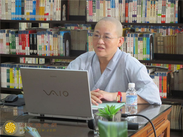 「本焕长老」广东深圳弘法寺举行静心读书会