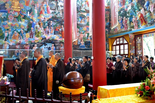 「佛教」四月初八日,湖南东山古寺举行浴佛法会 「佛教」四月初八日,湖南东山古寺举行浴佛法会