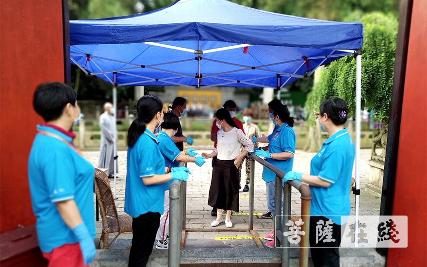 「佛教」常熟兴福禅寺恢复开放首日举行升国旗仪式 「佛教」常熟兴福禅寺恢复开放首日举行升国旗仪式