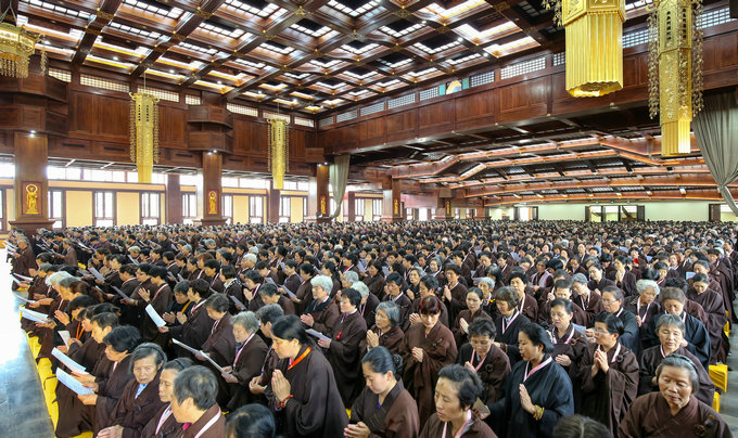 「佛教」佛堂内外都是“精进”！东林寺“五一”佛七法会圆满