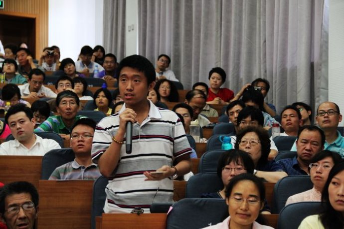 「佛教」学诚法师在北京师范大学作讲座：佛教伦理与社会道德