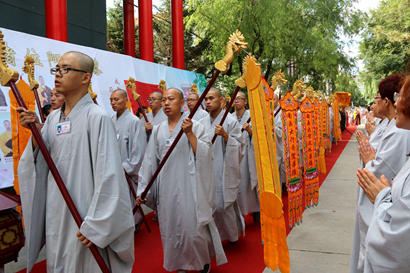 「极乐寺」黑龙江哈尔滨极乐寺第七届短期出家法会隆重举行