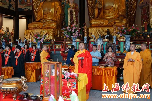 「佛教」上海宁国禅寺举行大供天祈福法会 平熙大和尚主法 「佛教」上海宁国禅寺举行大供天祈福法会 平熙大和尚主法