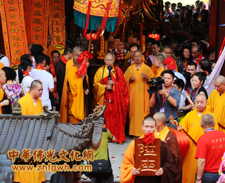 「佛教」广东深圳鹏城东山寺落成开光暨传正法师升座庆典隆重举行