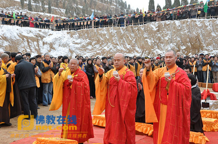 「佛教」甘肃兰州报恩寺隆重举行藏经楼奠基法会