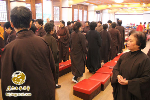 「福建厦门」福建厦门太平岩寺乙未年佛七共修法会今日起七 「福建厦门」福建厦门太平岩寺乙未年佛七共修法会今日起七