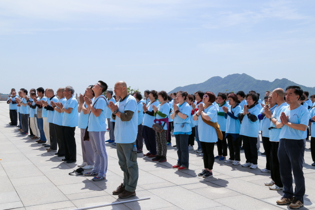「东林大佛」天津朝拜团参礼江西东林大佛